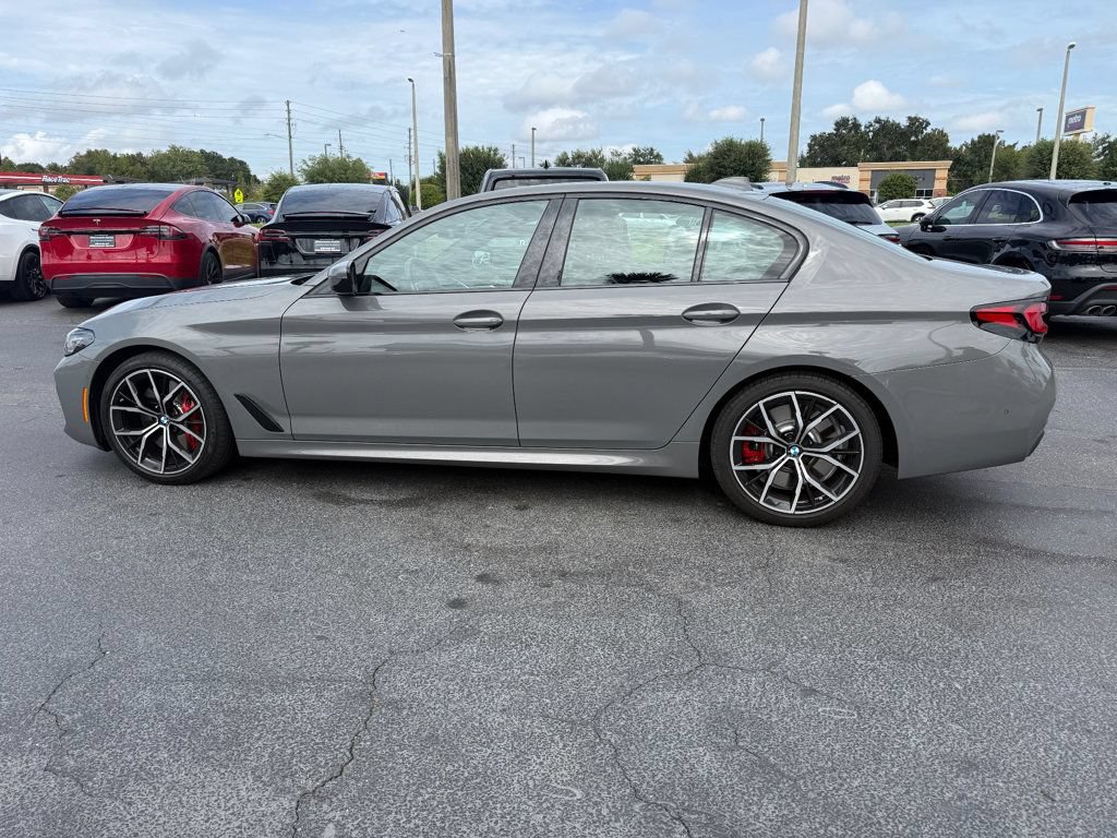 Used 2022 BMW 540i w/ M Sport Package RWD image 8