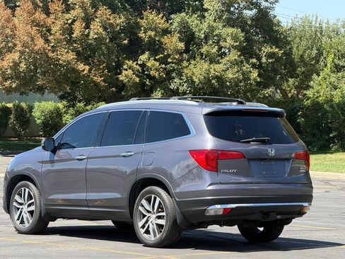 Used 2016 Honda Pilot Touring image 3