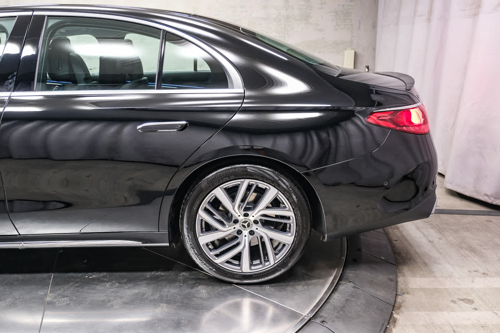 Used 2026 Mercedes-Benz E 350 Sedan image 8