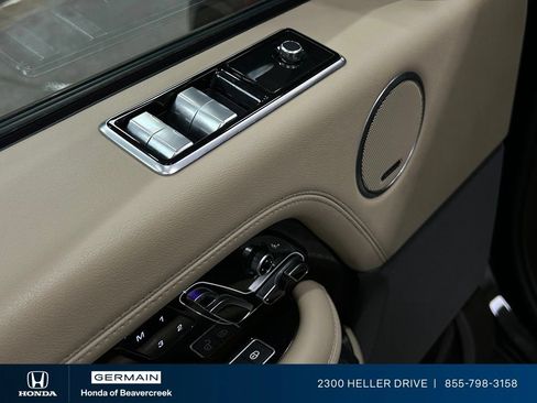 Used 2020 Land Rover Range Rover HSE AWD/4WD image 18