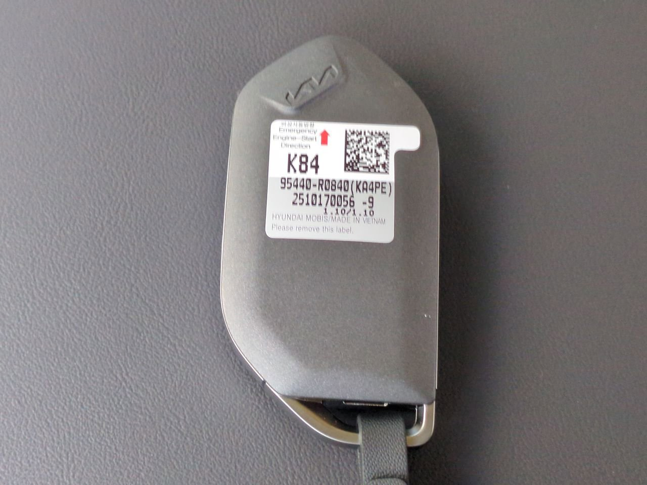 New 2026 Kia Carnival SX w/ SX Dark Edition Package FWD image 30