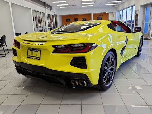 Used 2023 Chevrolet Corvette Stingray Premium Cpe image 4