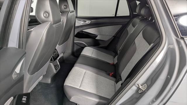 Used 2023 Volkswagen ID.4 2WD image 17