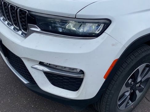 Used 2022 Jeep Grand Cherokee Limited 4xe AWD/4WD image 18