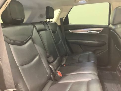 Used 2017 Cadillac XT5 Luxury FWD image 45