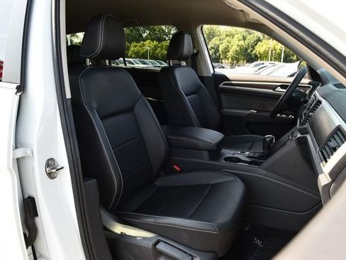 Used 2023 Volkswagen Atlas SE FWD image 19