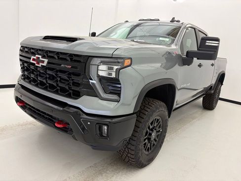 New 2026 Chevrolet Silverado 2500 ZR2 AWD/4WD image 24