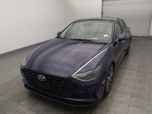 Used 2022 Hyundai Sonata Limited w/ Preferred Accessory Package FWD image 15