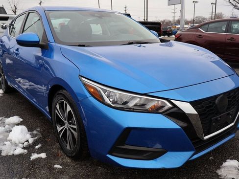 Used 2023 Nissan Sentra SV image 2