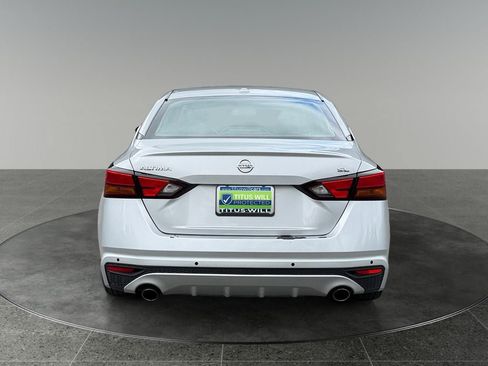 Used 2019 Nissan Altima 2.5 SL FWD image 8