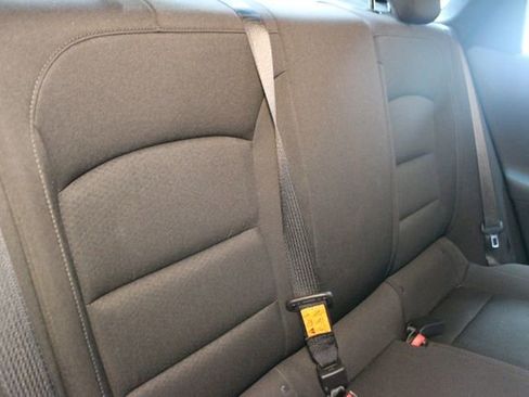 Used 2019 Chevrolet Malibu LS FWD image 14