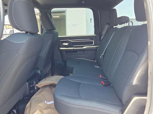 New 2026 RAM 3500 Big Horn AWD/4WD image 6