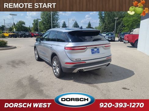 Used 2022 Lincoln Corsair AWD w/ Premium Package image 3