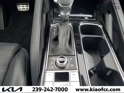 Certified 2024 Kia Telluride SX Prestige AWD/4WD image 26