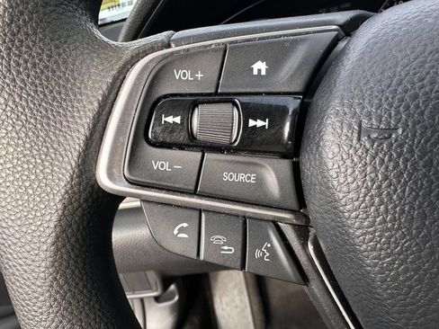 Used 2020 Honda Accord LX image 17