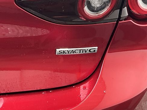 Certified 2025 MAZDA MAZDA3 s Sport image 26