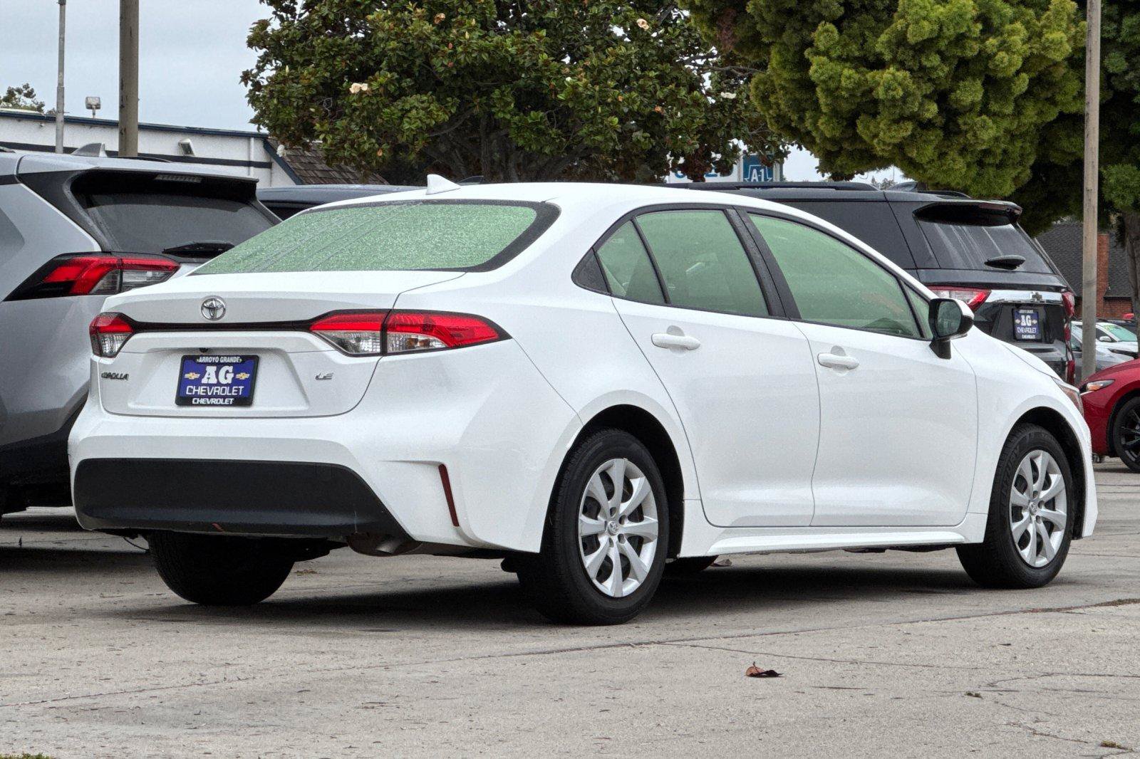 Used 2024 Toyota Corolla LE FWD image 6
