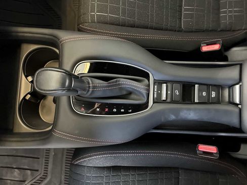 Used 2024 Honda HR-V Sport image 20