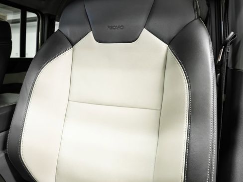 Used 2024 INEOS Grenadier Fieldmaster Edition image 40