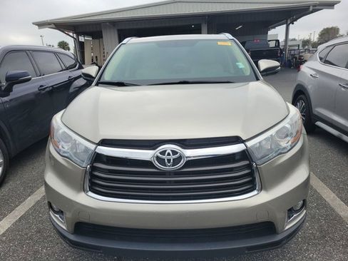 Used 2016 Toyota Highlander Limited image 9