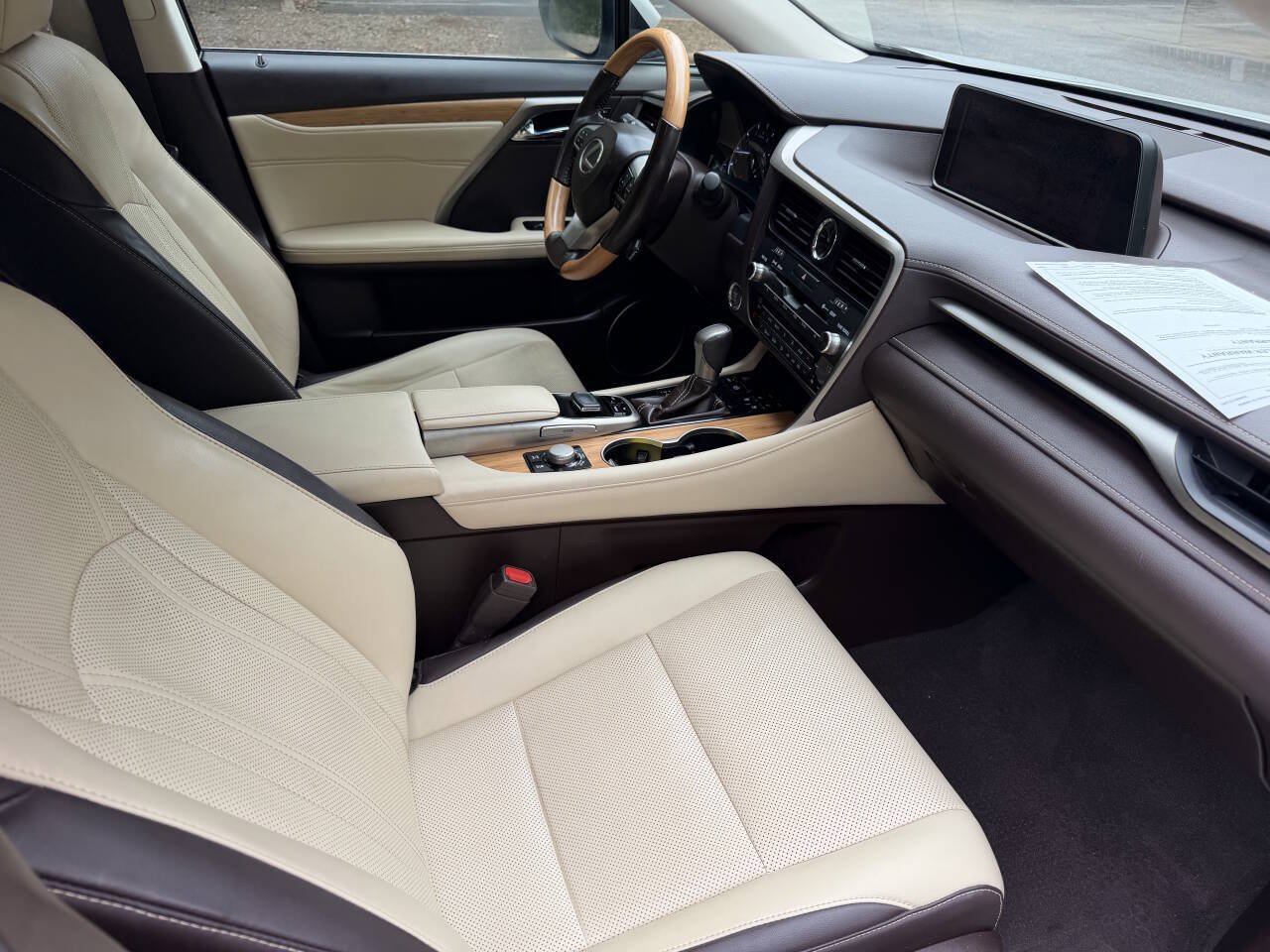 Used 2018 Lexus RX 350L AWD image 13