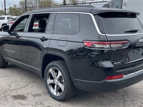 New 2024 Jeep Grand Cherokee L Limited w/ Luxury Tech Group II image 28