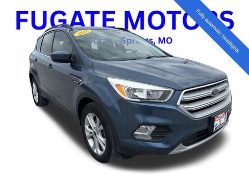 Used 2018 Ford Escape SE w/ SE Sync 3 Package FWD image 10