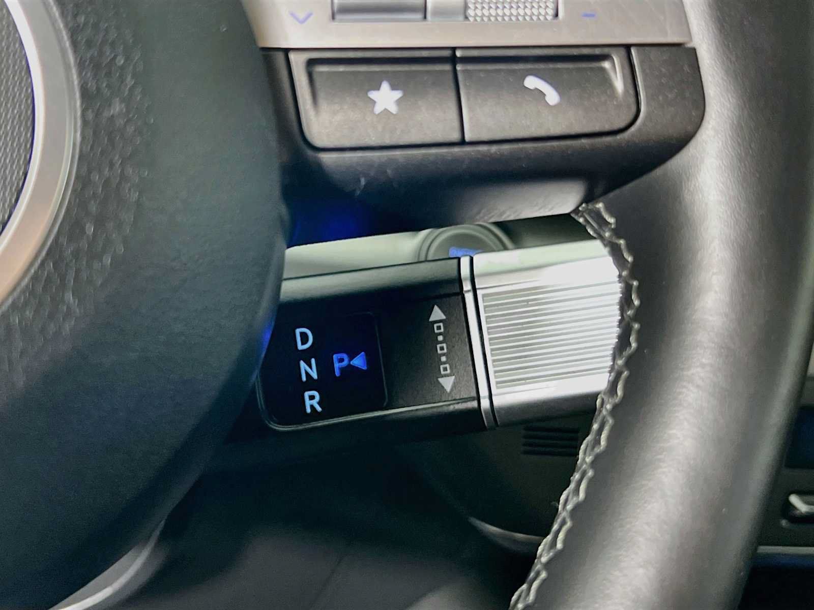 Certified 2024 Hyundai Kona Limited AWD/4WD image 17