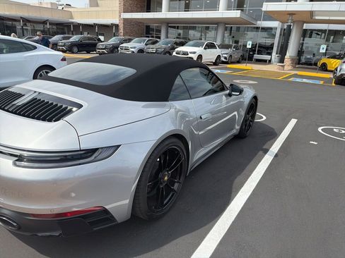 Used 2022 Porsche 911 Carrera S image 4