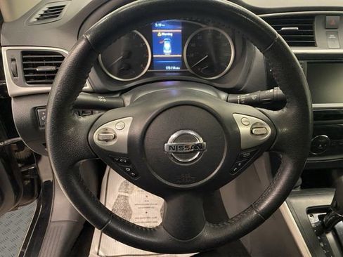 Used 2019 Nissan Sentra SV image 14