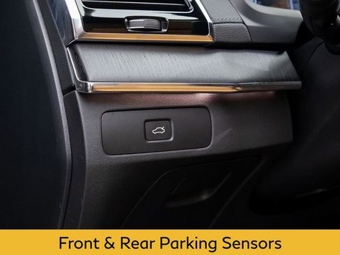 Used 2024 Volvo XC90 B6 Ultimate AWD/4WD image 22