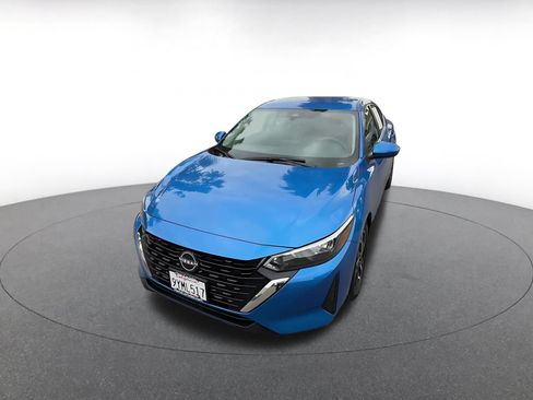 Used 2025 Nissan Sentra SV FWD image 7