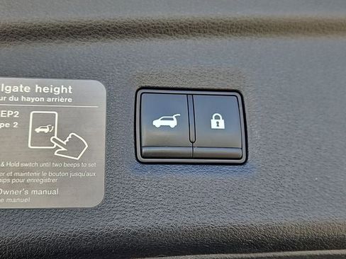 Used 2023 INFINITI QX50 Luxe image 35