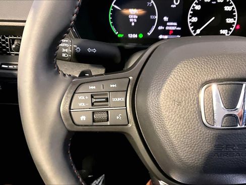 Used 2024 Honda CR-V Sport image 24