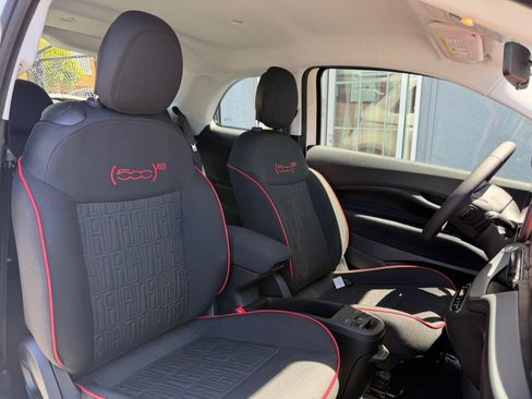 Used 2024 FIAT 500 e (RED) FWD image 32