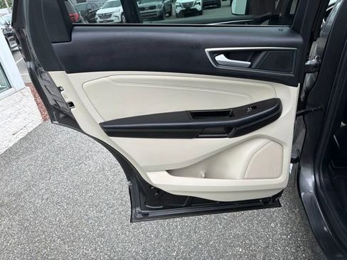 Used 2020 Ford Edge Titanium w/ Cargo Accessory Package FWD image 14