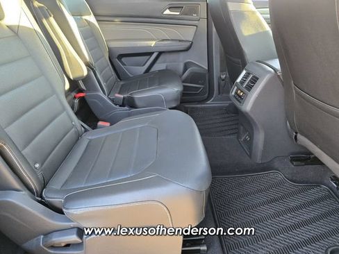 Used 2023 Volkswagen Atlas SEL Premium AWD/4WD image 16