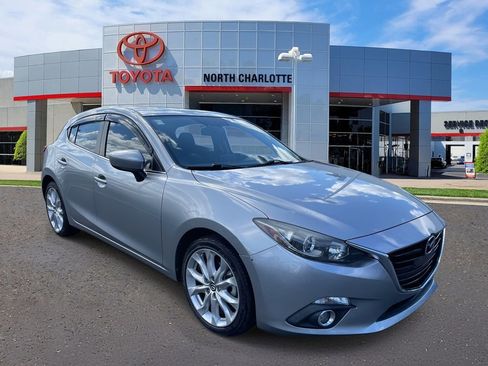 Used 2016 MAZDA MAZDA3 s Touring image 1