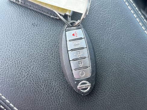 Used 2020 Nissan Maxima Platinum w/ Sport Mat Group FWD image 29