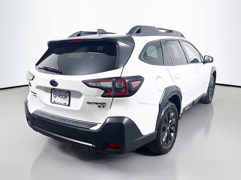 Used 2023 Subaru Outback Onyx Edition XT AWD/4WD image 7