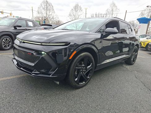 Used 2024 Chevrolet Equinox EV RS image 1