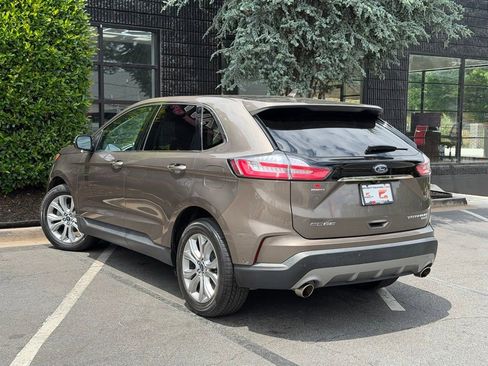 Used 2019 Ford Edge Titanium w/ Equipment Group 301A FWD image 19
