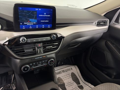 Used 2020 Ford Escape SE AWD/4WD image 4
