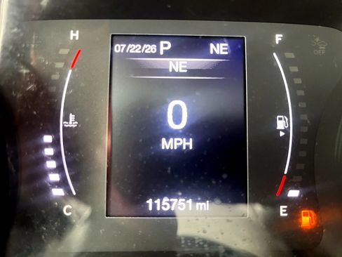 Used 2021 Jeep Compass Latitude w/ Sun and Sound Group AWD/4WD image 20