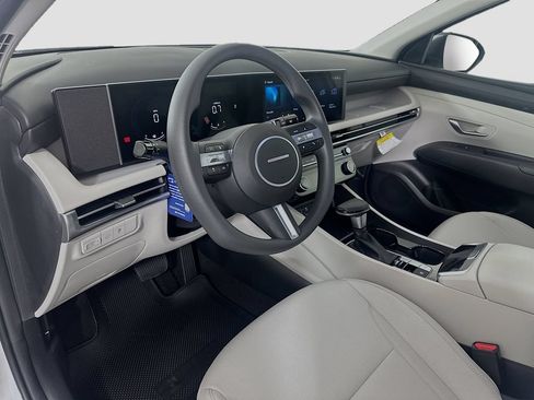 New 2026 Hyundai Tucson SEL FWD image 9