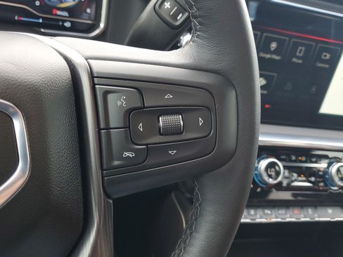 Used 2025 GMC Sierra 3500 Denali Ultimate image 25