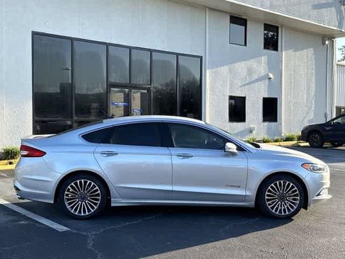 Used 2018 Ford Fusion Titanium FWD image 7