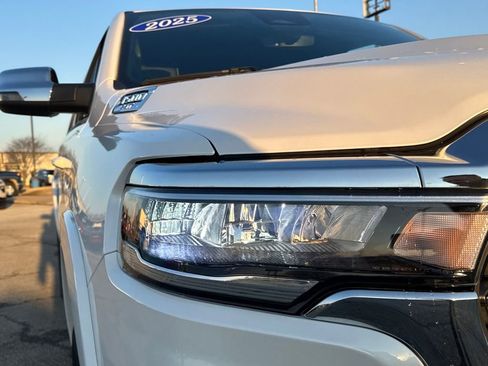 Used 2025 RAM 1500 Laramie image 10