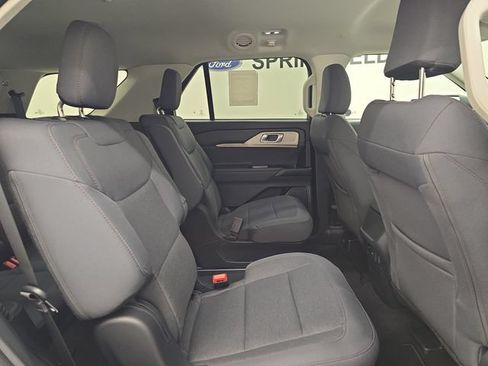 New 2026 Ford Explorer Active AWD/4WD image 13