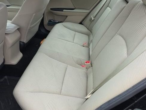 Used 2016 Honda Accord LX image 3